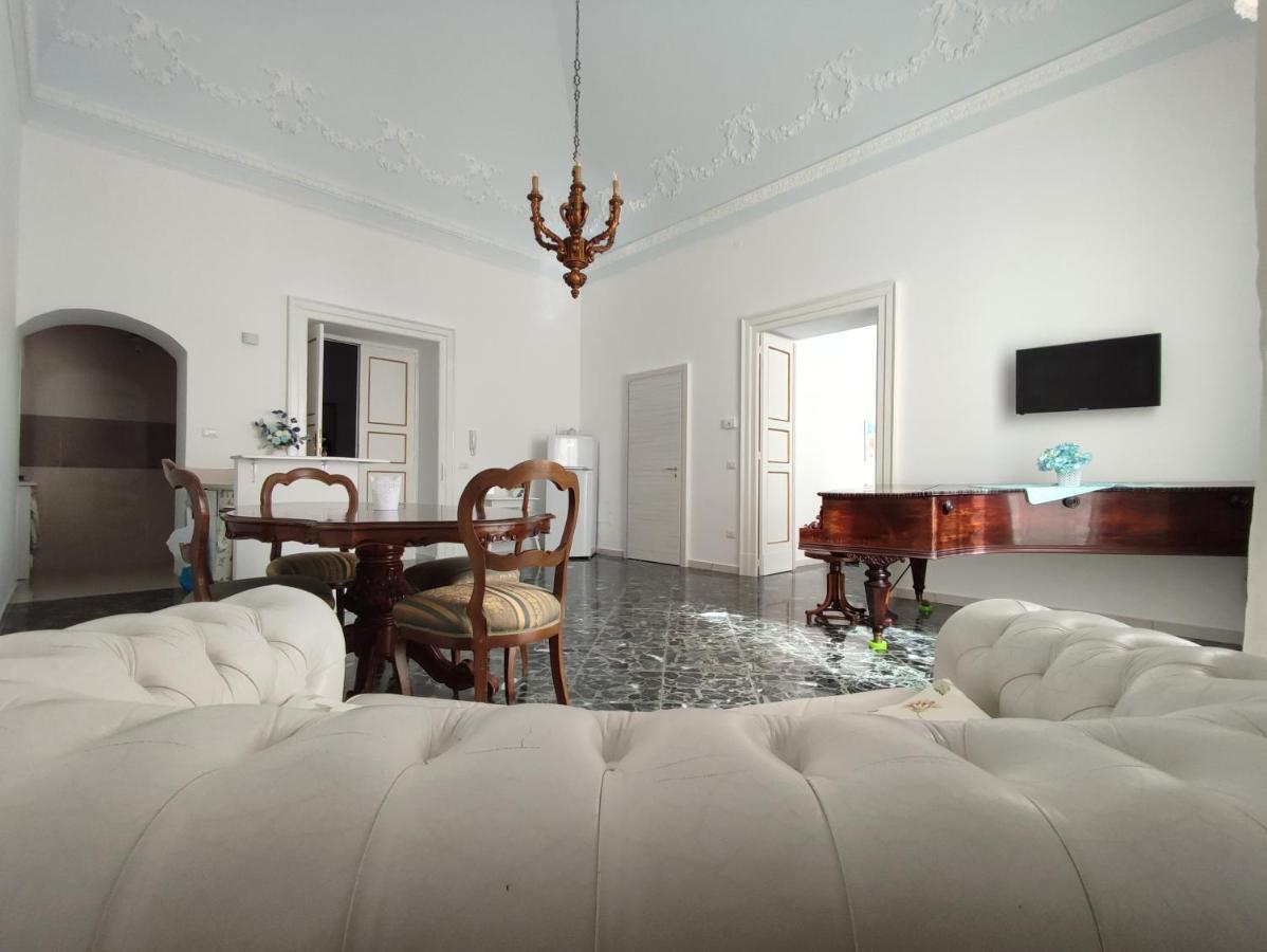Dimora Della Marchesa - Al Duomo Apartment Манфредония Екстериор снимка