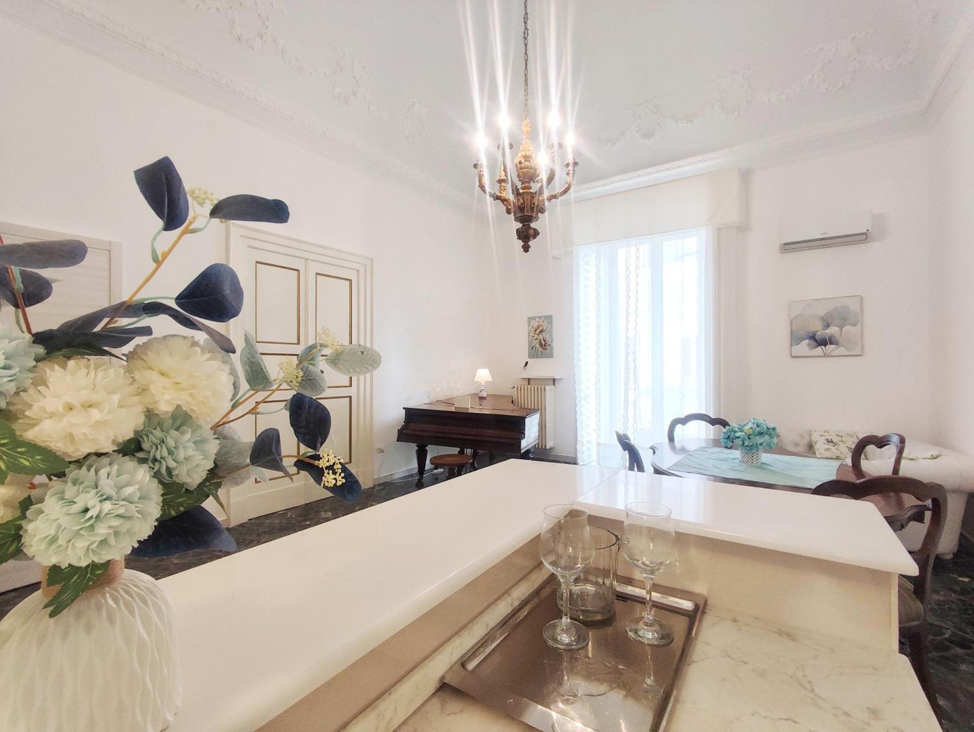 Dimora Della Marchesa - Al Duomo Apartment Манфредония Екстериор снимка